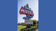 Sahara Motel