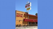 Hyde Park Motel