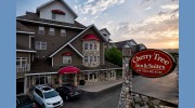 Cherry Tree Inn & Suites