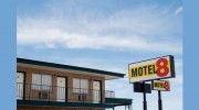 Motel 8